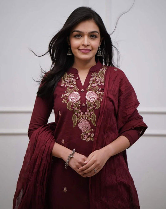 Women Floral Embroidered Regular Thread Work Kurta with Trousers & With Dupatta