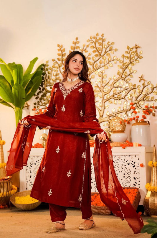 Women Ethnic Motifs Embroidered Regular Thread Work Kurta with Pyjamas & With Dupatta