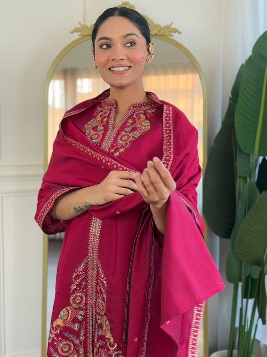 Women Ethnic Motifs Embroidered Regular Thread Work Chanderi Silk Kurta with Palazzos & With Dupatta