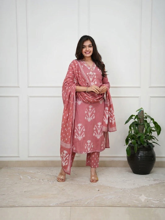 Women Ethnic Motifs Printed Regular Mirror Work Kurta with Trousers & With Dupatta