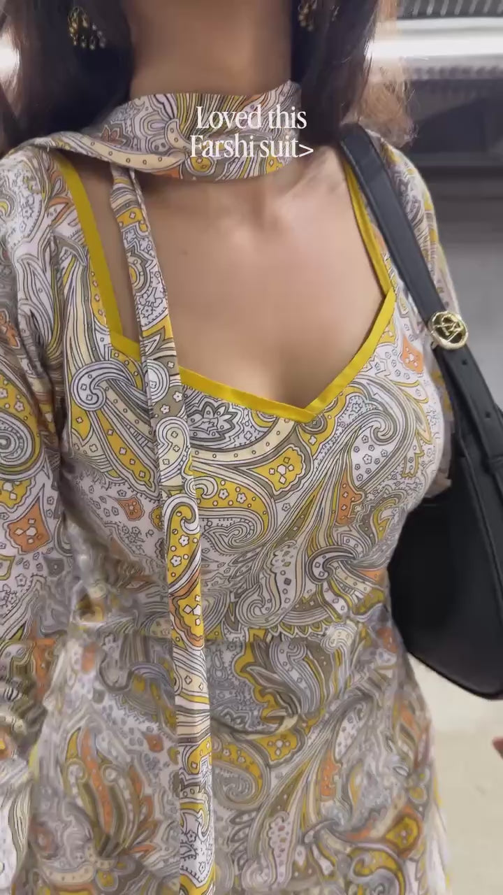 Mustard Yellow Printed Kurta with Paisley Pattern & Elegant Border Detail